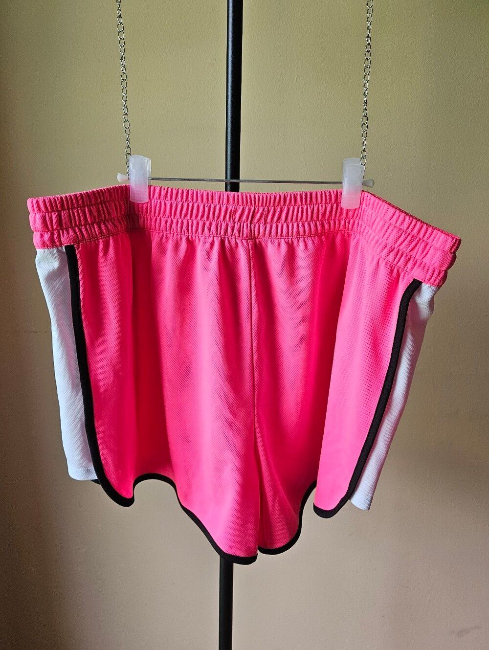 Zone Pro Neon Pink Athletic Shorts with White Side Panels Size 2X